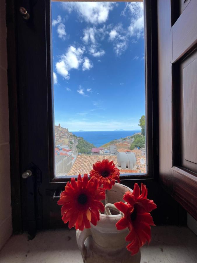 Calacta Casa Mia Caronia Eksteriør billede