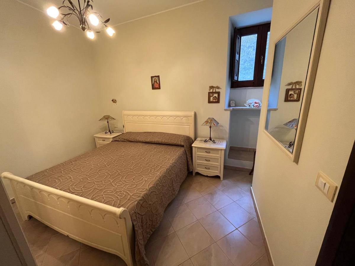 Calacta Casa Mia Caronia Eksteriør billede